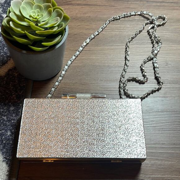 Katherine Kwei New York designer silver woman’s clutch shoulder bag